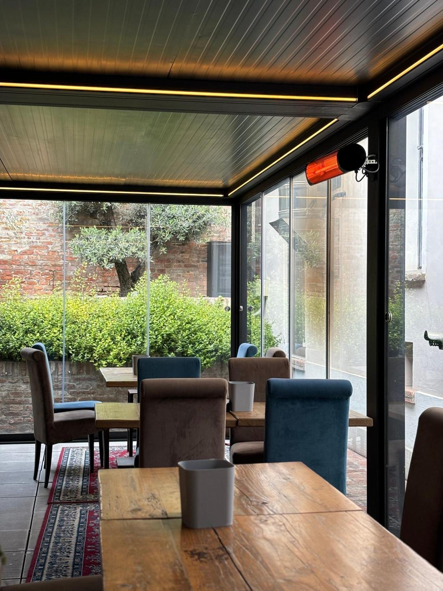 Maxxim Hotel & Loft Ferrara Exterior photo